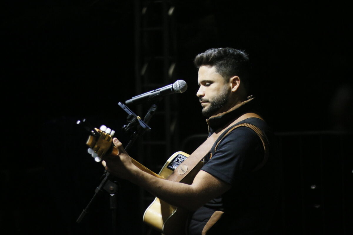 Janan Lazo